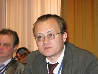 Шевцов: возможен альянс Путин – Лукашенко против Медведева