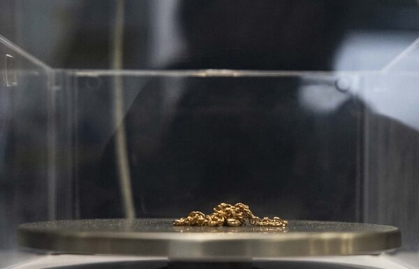 Цены на скупаемые у физлиц драгметаллы увеличатся с 18 сентября